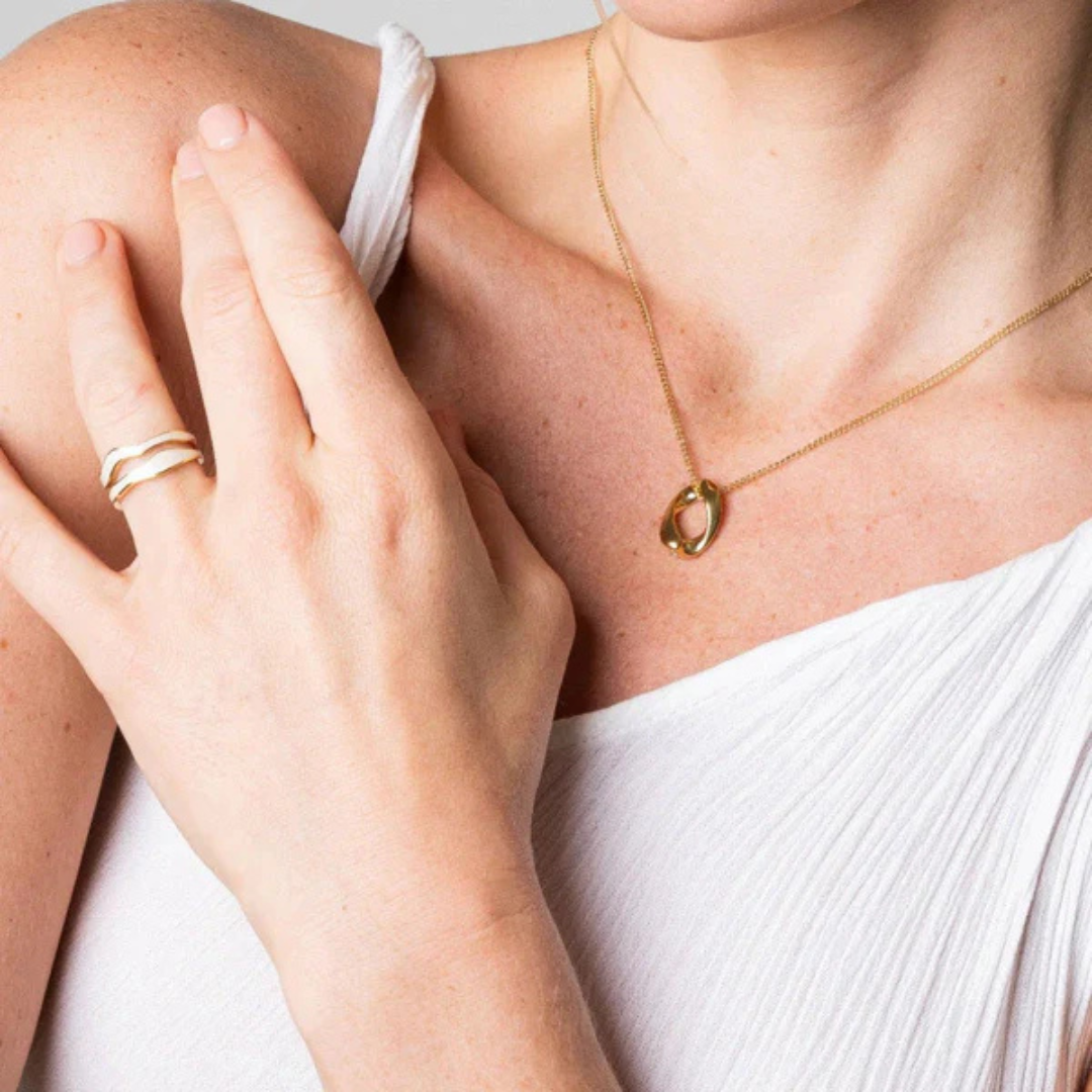 Bague Luxe Abstraite Nacre